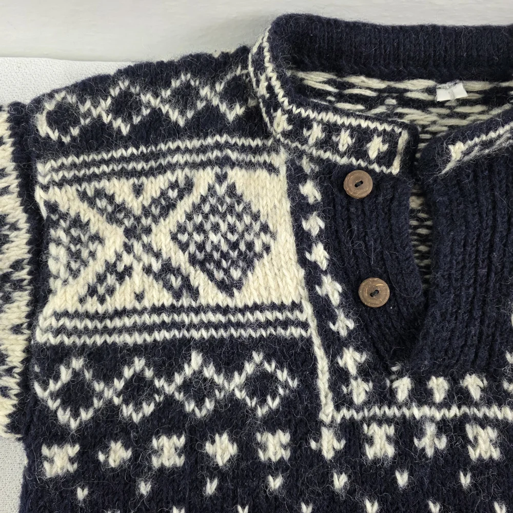 Nepal Men's Chunky Hand Knit Wool Sweater Black White Nordic Pattern - Picture 6 of 12